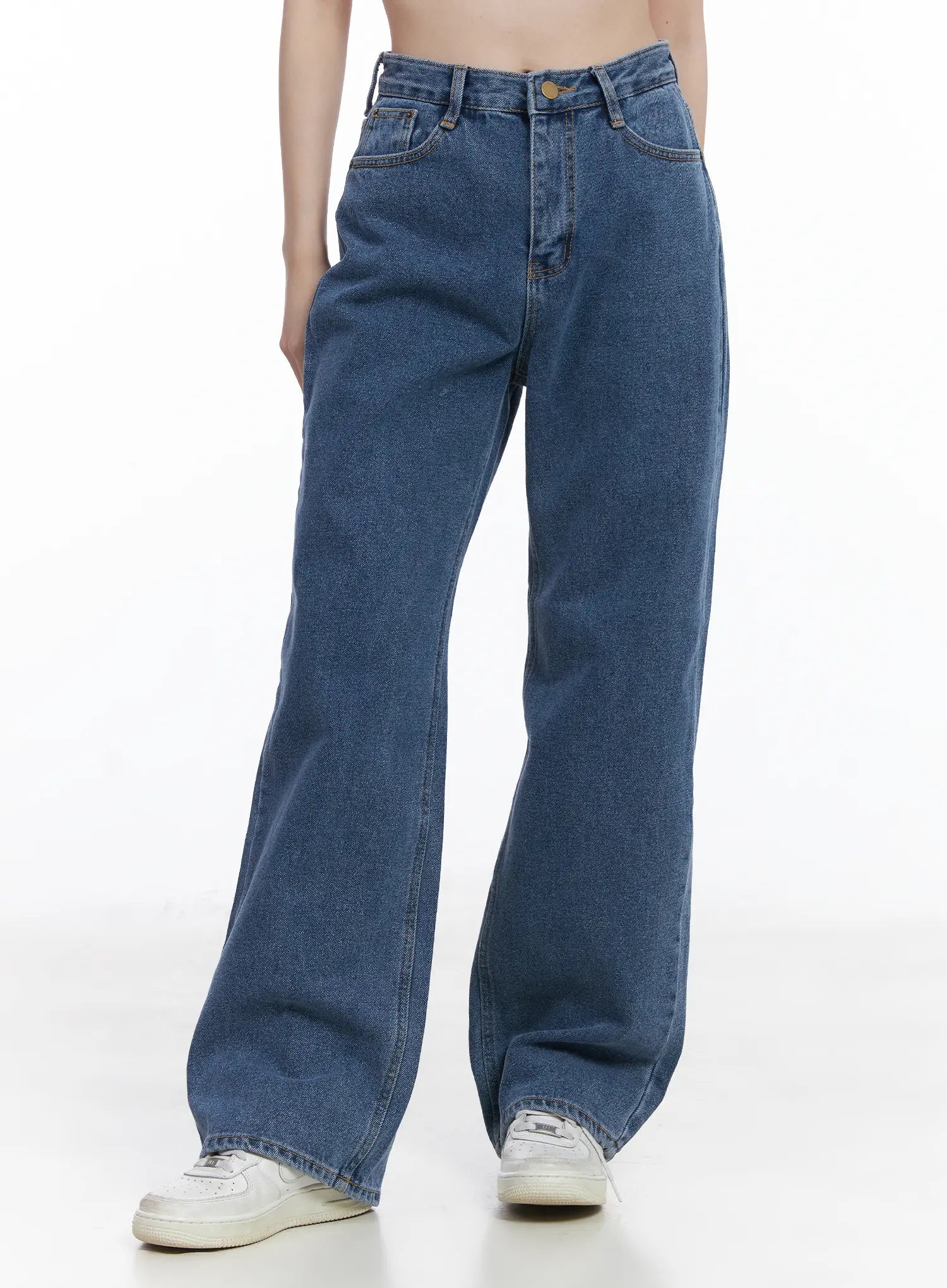 LEWKIN Ashlyn High-Waist Fleece-Lined Wide-Leg Jeans CJ507 in blue, front crop view on model, high-waist cotton wide-leg silhouette with front pockets and gold button, paired with white sneakers.