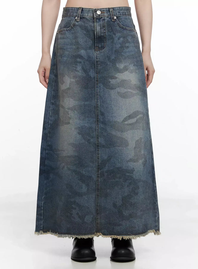 distressed-denim-maxi-skirt-in514 / Blue