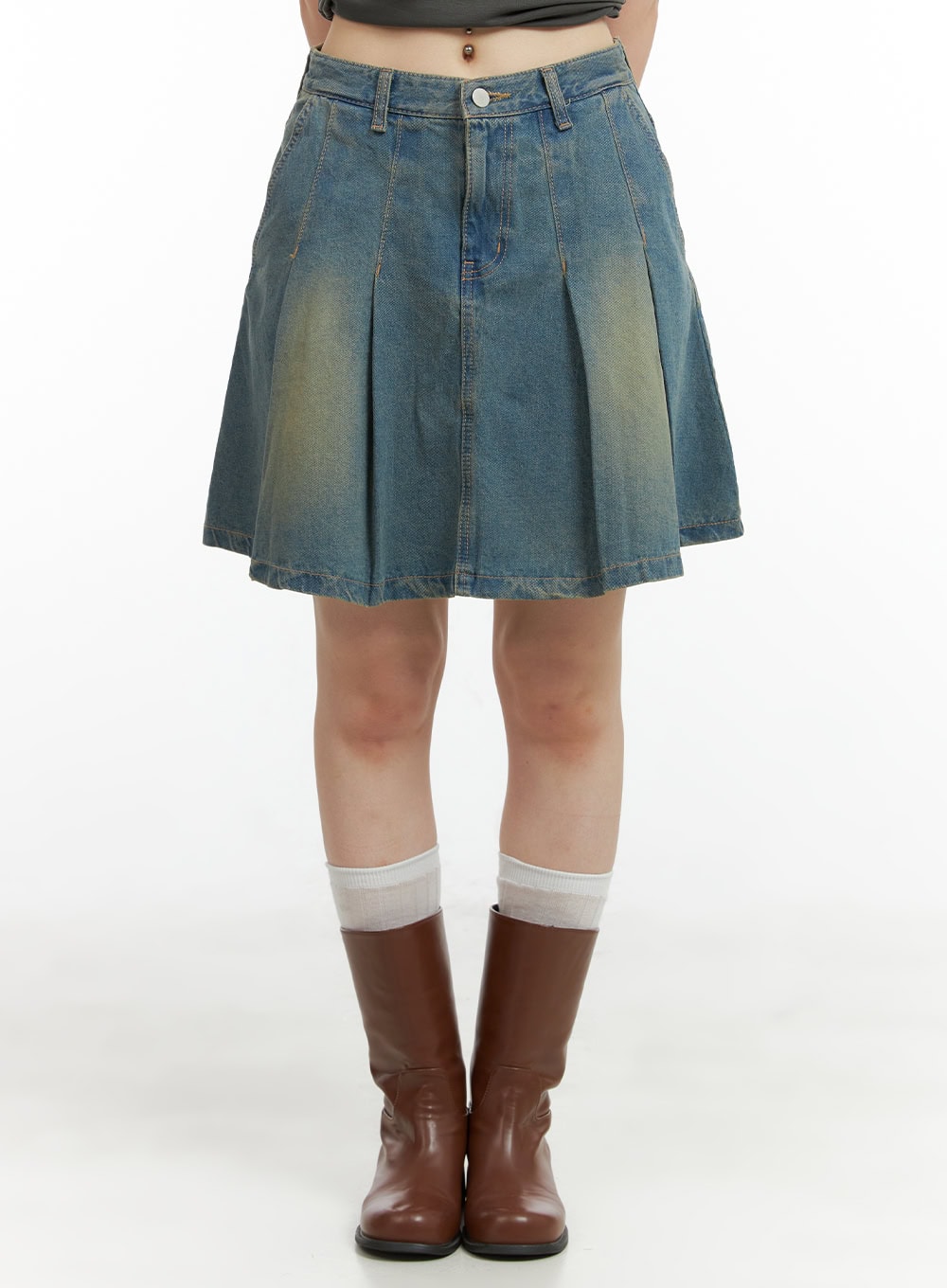 washed-pleated-midi-denim-skirt-cl422 / Blue