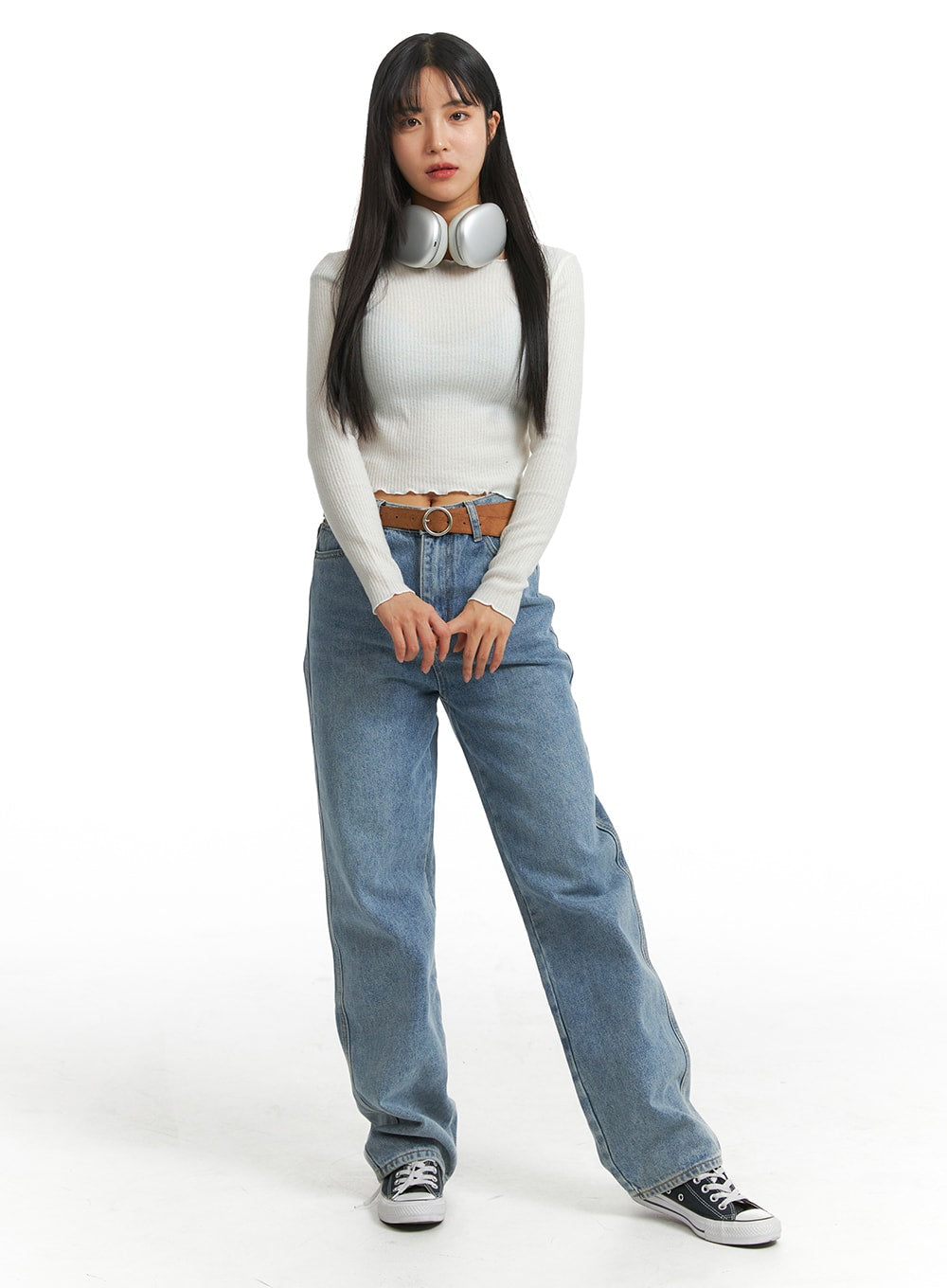 LEWKIN Washed Straight Wide Denim OJ405 in blue (1XL), full-body front on model, straight wide leg with washed finish, brown belt, paired with white ribbed crop top and sneakers.
