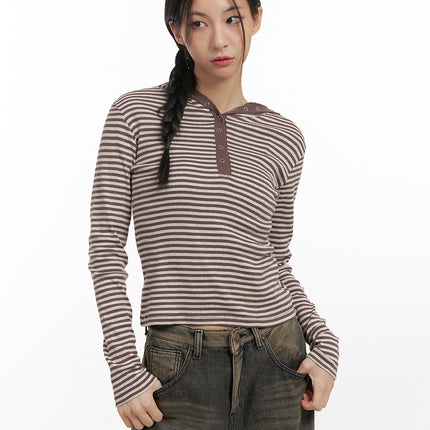 stripe-hooded-crop-top-cn428 / Brown