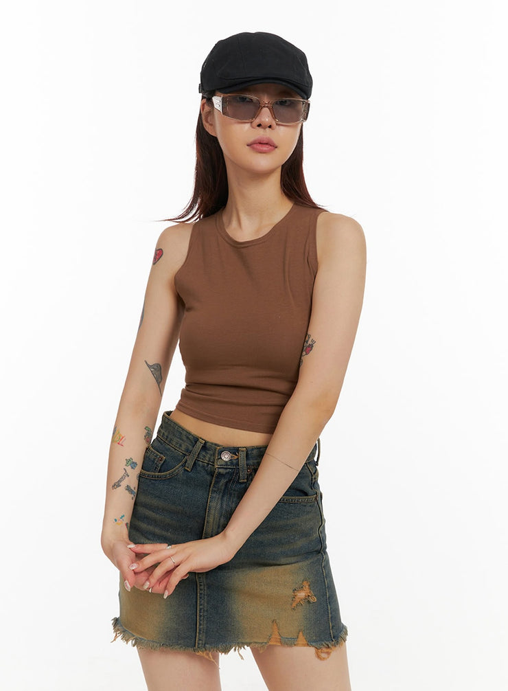 basic-sleeveless-crop-top-iy410 / Brown