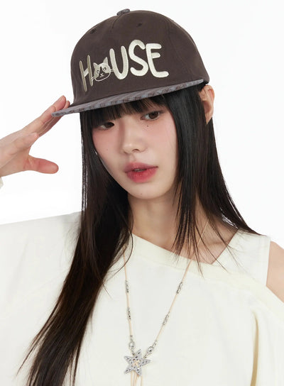 plaid-graphic-baseball-cap-im523 / Brown