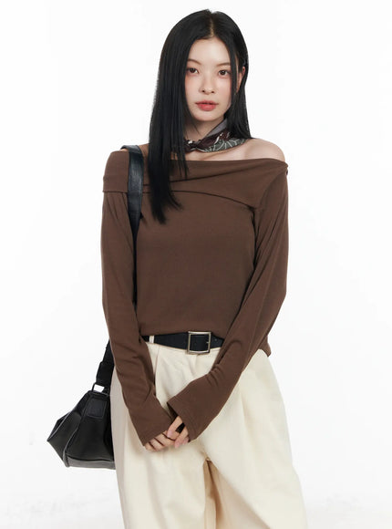 elegant-off-shoulder-top-cj519 / Brown