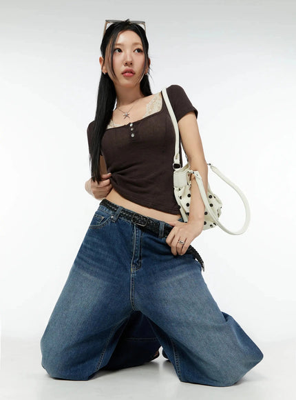 lace-trim-square-neck-top-iu522 / Brown