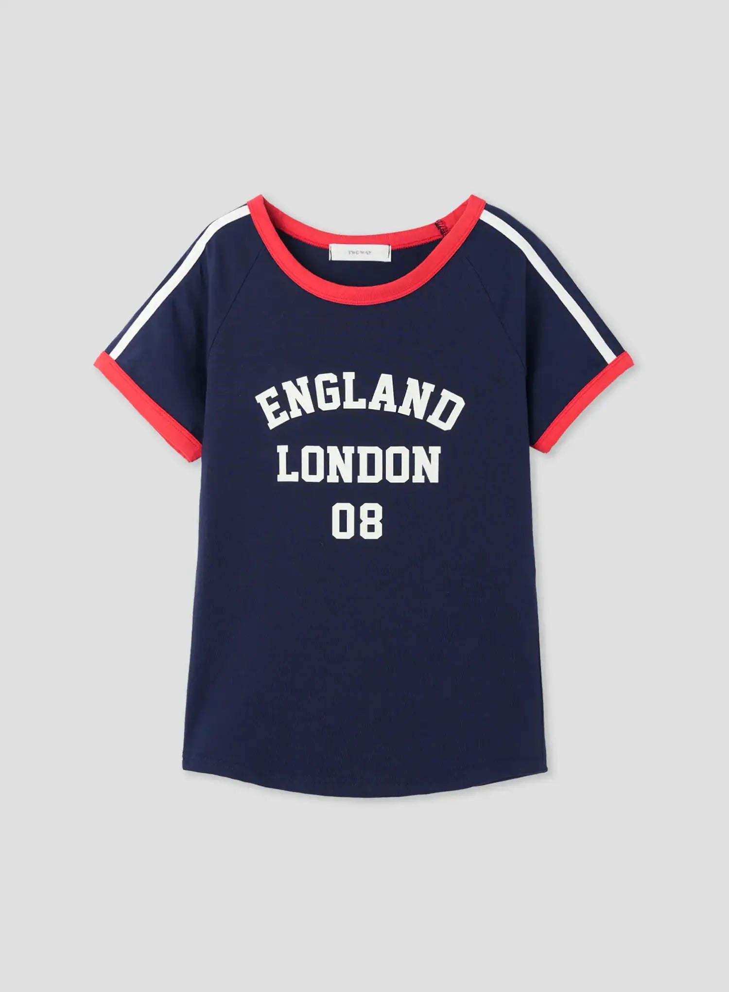 raglan-graphic-tee-iu526