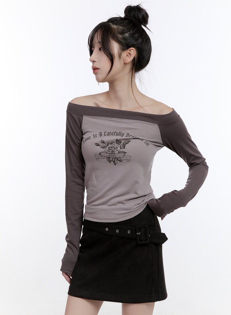 slim-fit-graphic-off-shoulder-top-co418 / Dark beige