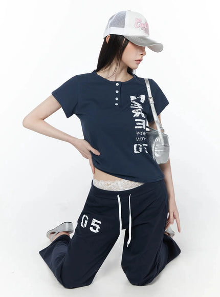 henley-neck-graphic-tee-iu512 / Dark blue