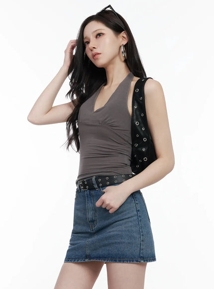 shirred-sleeveless-halter-neck-tank-top-ij528 / Dark brown