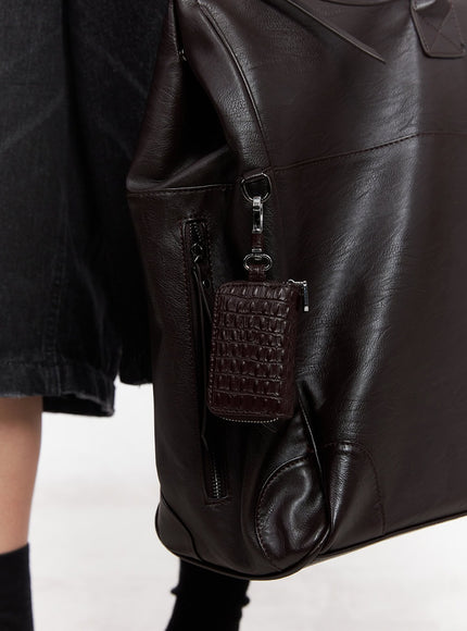 mens-cracked-effect-pouch-keychain-iy522 / Dark brown