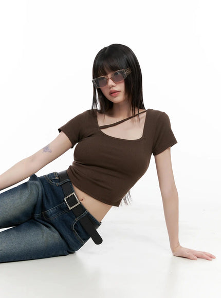 strappy-square-neck-crop-top-il531 / Dark brown