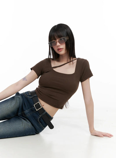 strappy-square-neck-crop-top-il531 / Dark brown