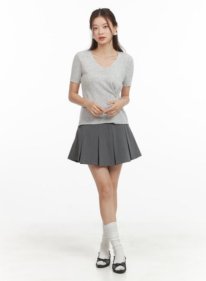 solid-pleated-mini-skirt-oy417 / Dark gray