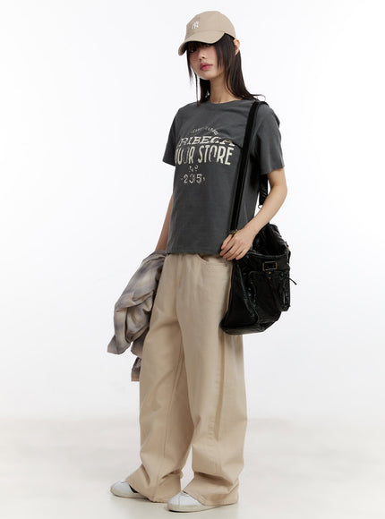urban-casual-graphic-top-ca509 / Dark gray