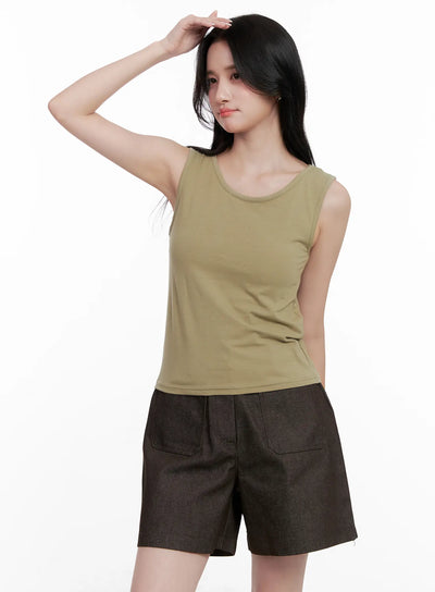 basic-u-neck-sleeveless-top-cl515 / Dark green
