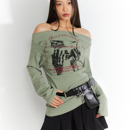 trendy-off-shoulder-graphic-print-top-io409 / Dark green