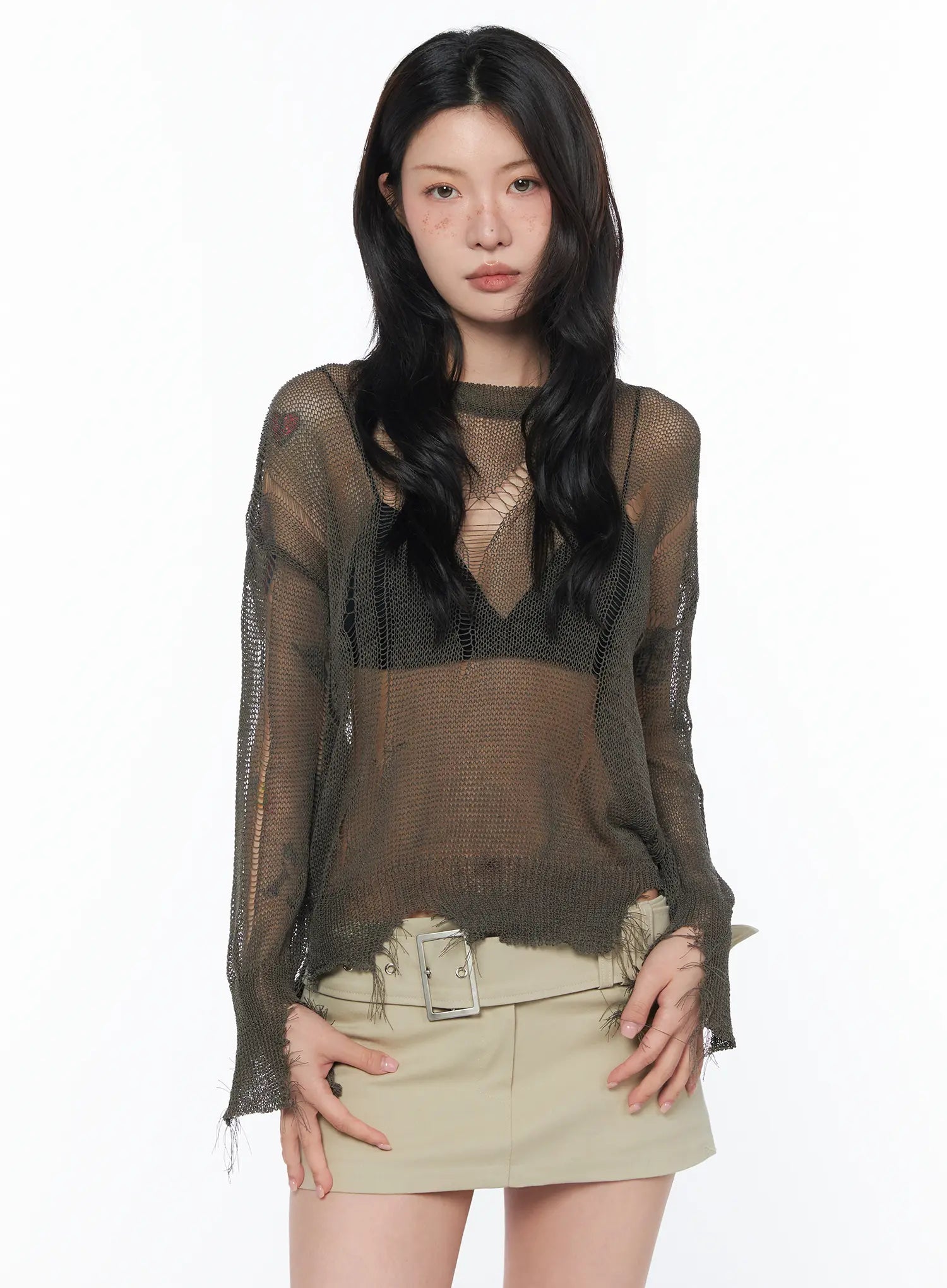 sheer-distressed-long-sleeve-knit-top-ca524 / Dark green