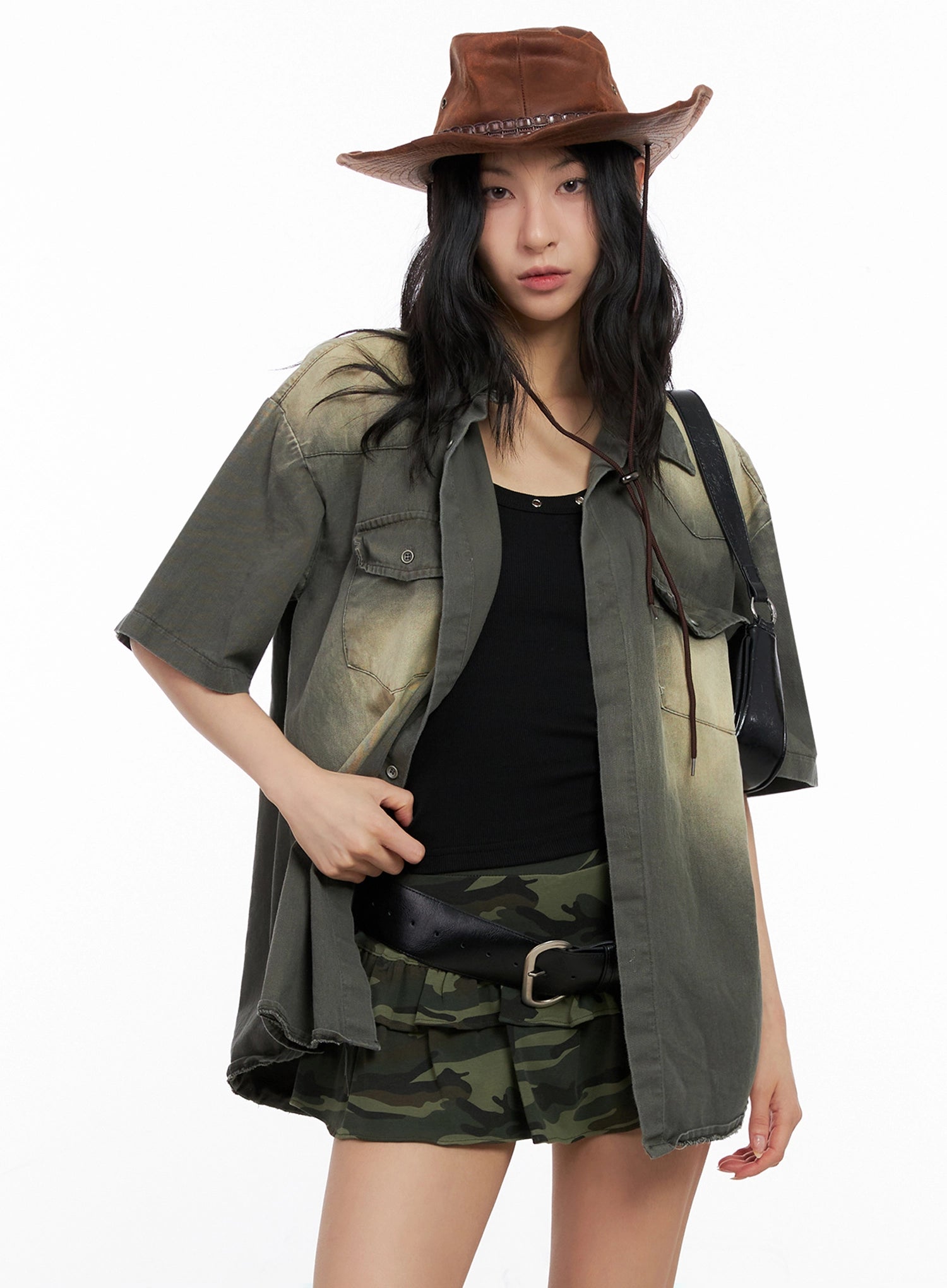 washed-short-sleeve-button-up-shirt-ig508 / Dark green
