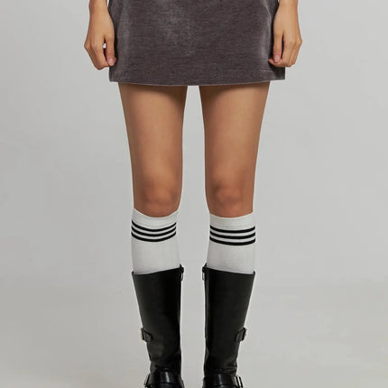 velvet-low-rise-mini-skirt-ij502 / Dark purple