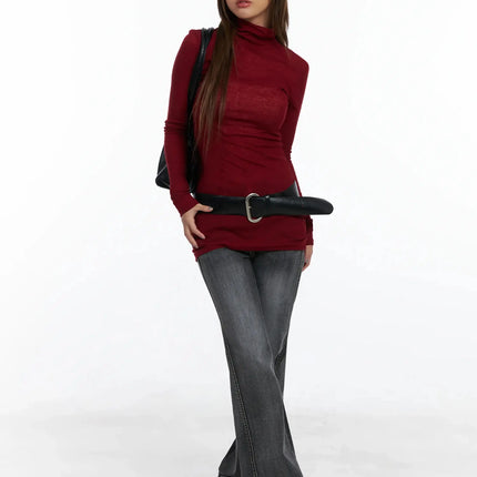 slim-fit-thumbhole-turtleneck-top-id503 / Dark red