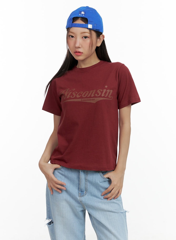 graphic-short-sleeve-letter-top-ol408 / Dark red