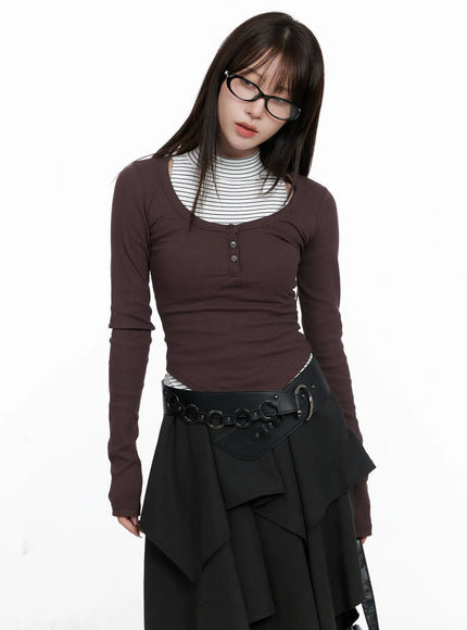 buttoned-u-neck-crop-long-sleeve-top-co521 / Dark red