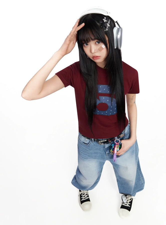 polka-dot-graphic-number-crop-tee-ia523 / Dark red