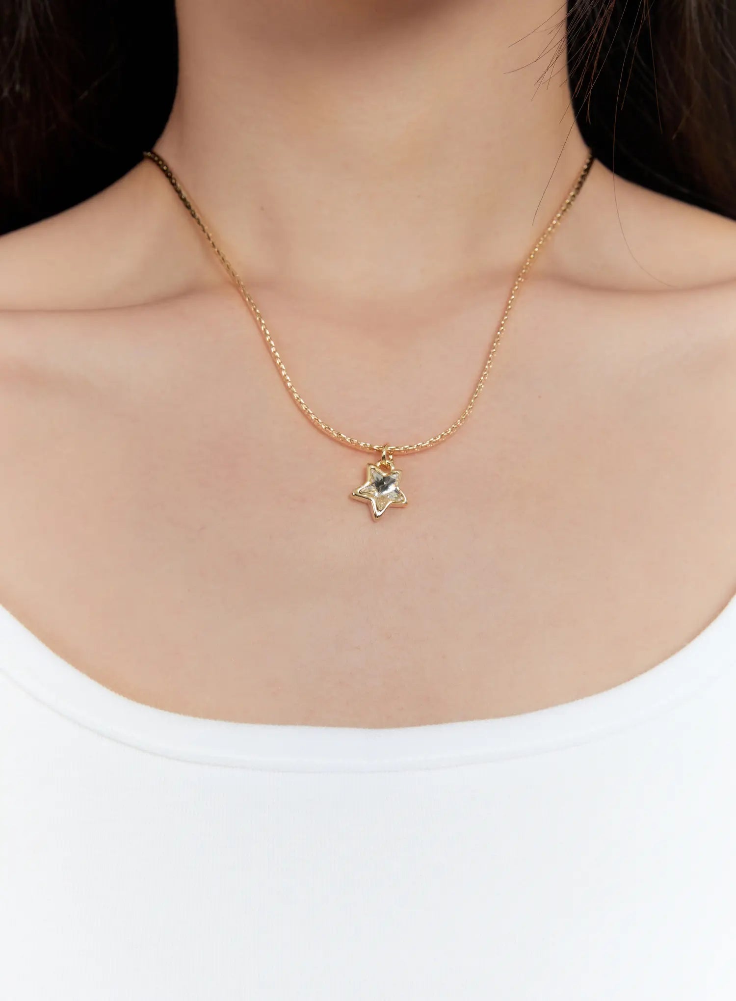 urban-star-shiny-necklace-cs518 / Gold