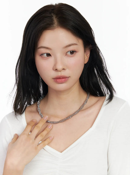 twisted-sparkle-necklace-cm519 / Gray