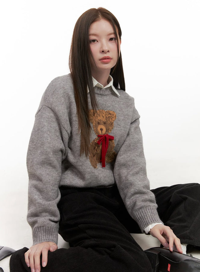 cute-graphic-bear-sweater-od412 / Gray