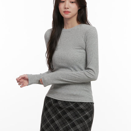 essential-slim-fit-long-sleeve-top-ij510 / Gray