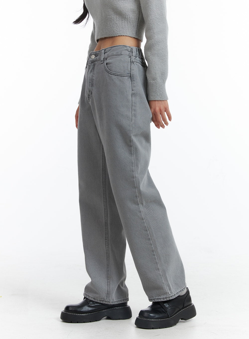LEWKIN Low-Rise Straight Leg Jeans OJ426 in gray, side view on model, wide-fit washed cotton denim with low rise, paired with gray crop knit top and black platform loafers.