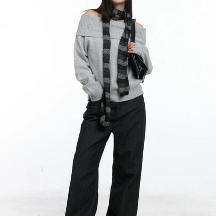 off-shoulder-knit-long-sleeve-top-co506 / Gray
