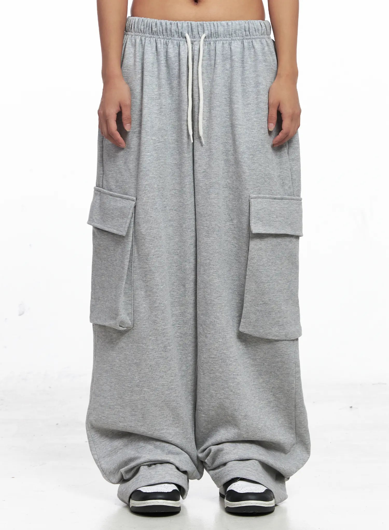 relaxed-fit-cargo-sweatpants-co513 / Gray