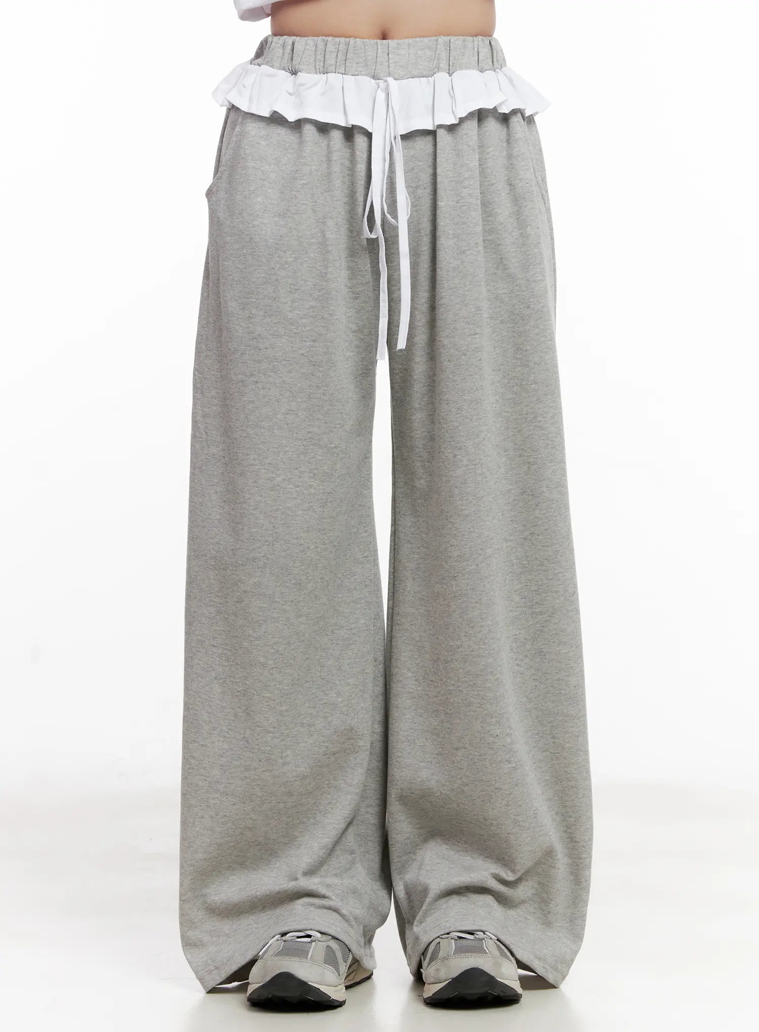Ruffle Wide-Leg Sweatpants CL516 - Casual style | LEWKIN