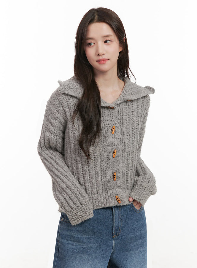 cozy-antler-buttoned-knit-cardigan-ij510 / Gray