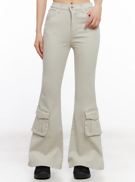 cargo-flared-pants-ig508 / Light beige