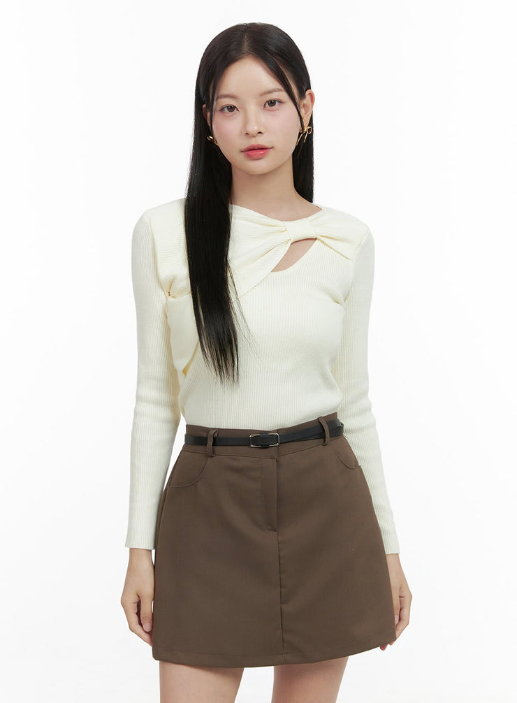 trendy-cutout-panel-blouse-os411 / Light beige