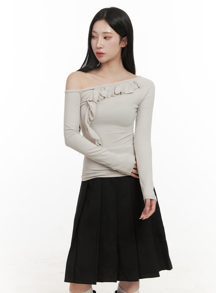 one-shoulder-long-sleeve-blouse-cd410 / Light beige