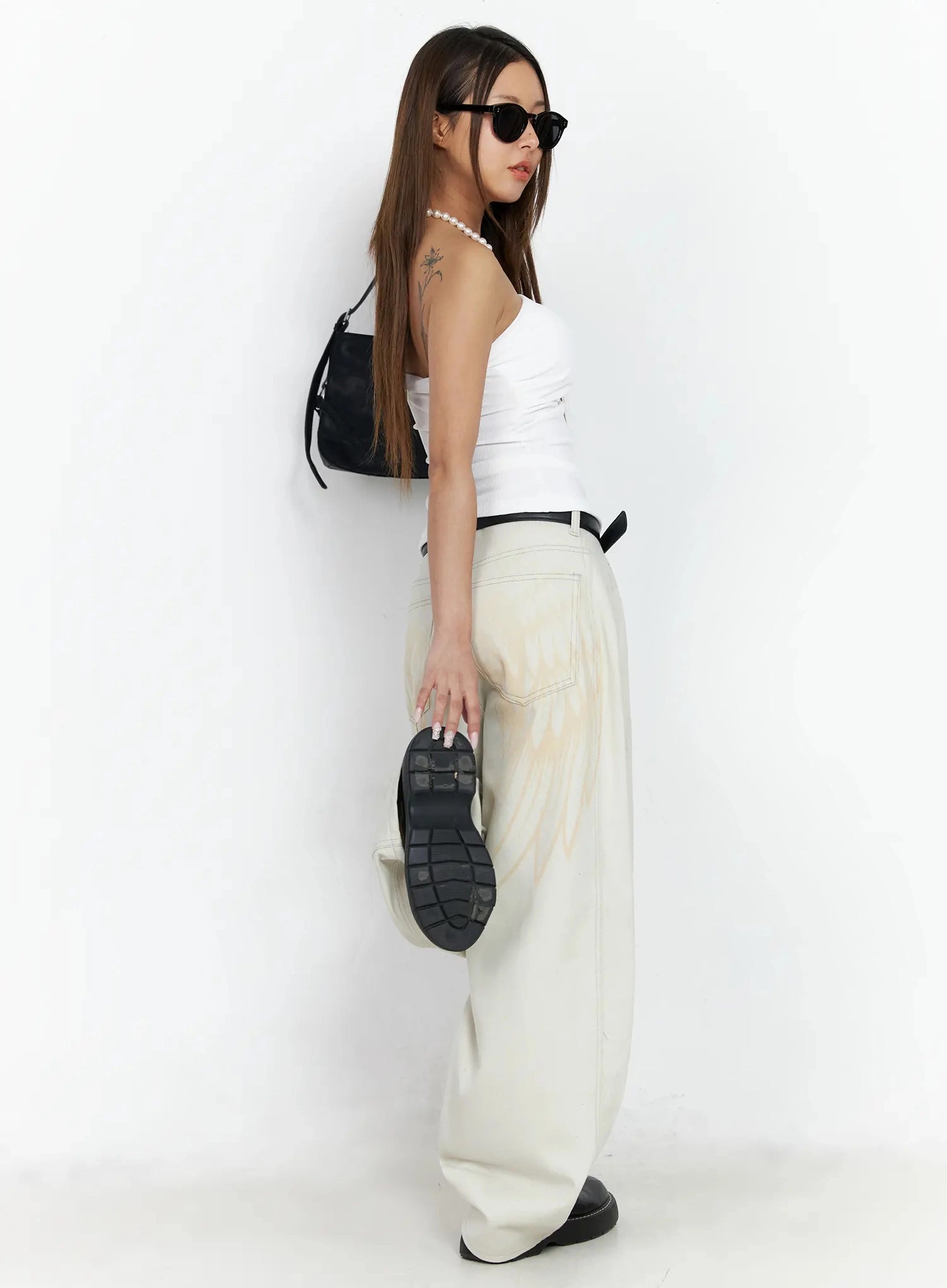juniper-wing-print-baggy-jeans-ia527 / Light beige
