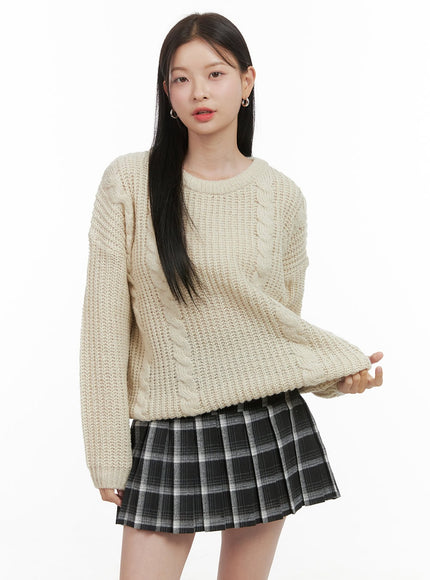 basic-crew-neck-long-sleeve-knit-os411 / Light beige