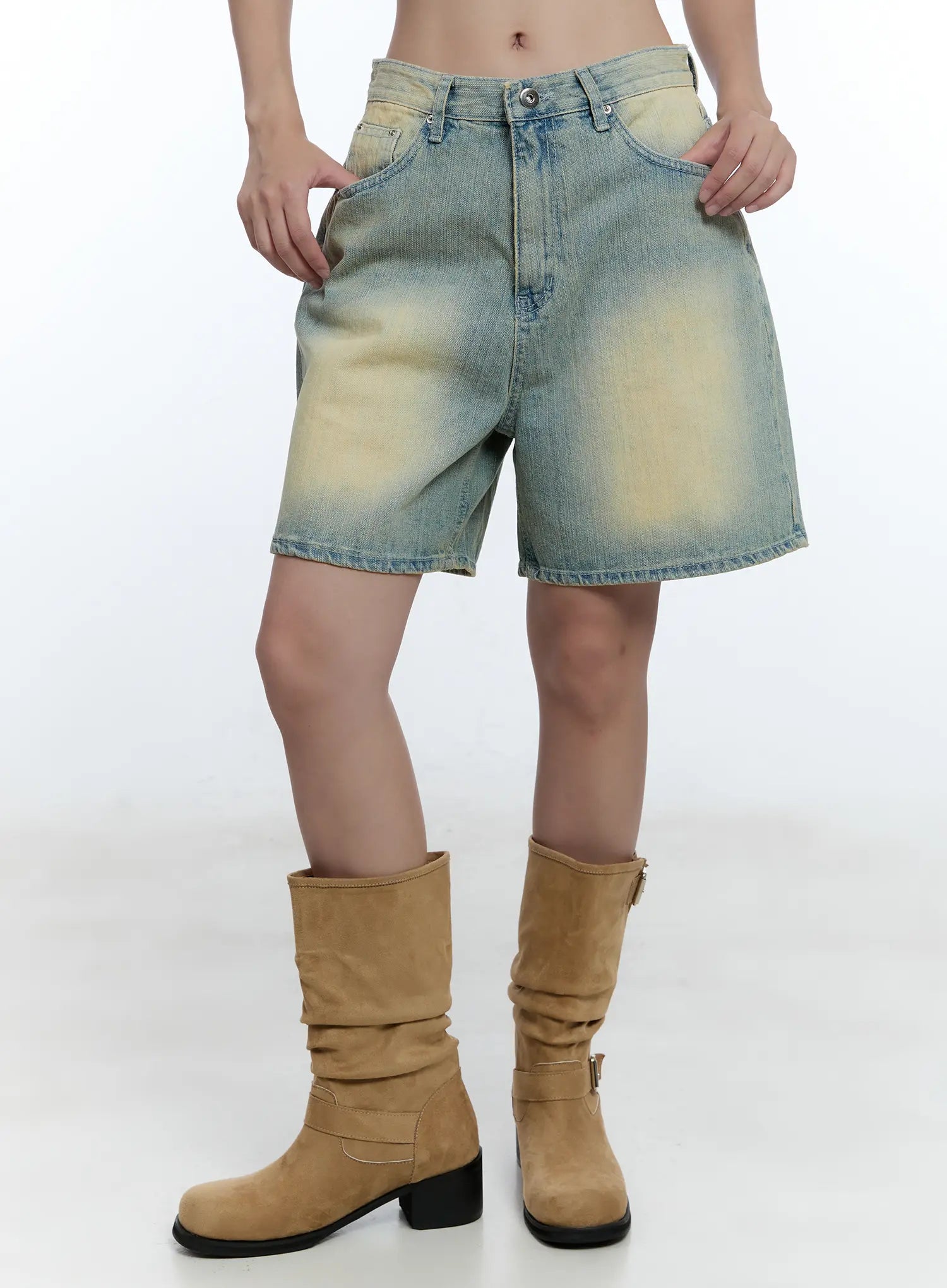 LEWKIN Vintage Wash Jorts CU527 in light blue, front three-quarter shot on model, wide-fit cotton denim with yellow-tinted vintage wash, paired with tan suede knee-high boots.
