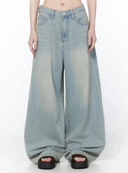 zion-light-wash-wide-leg-jeans-iy514 / Light blue