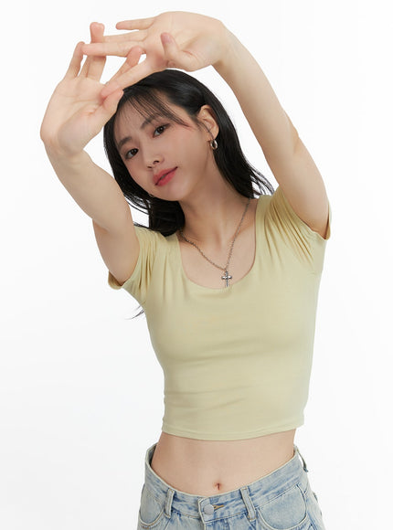 round-neck-basic-crop-tee-om408 / Light green