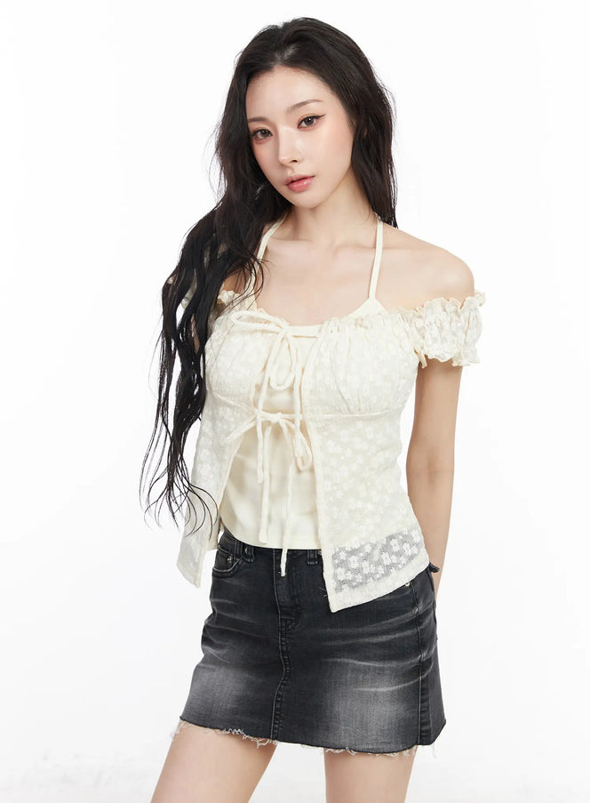 floral-lace-halter-blouse-cm519 / Light yellow