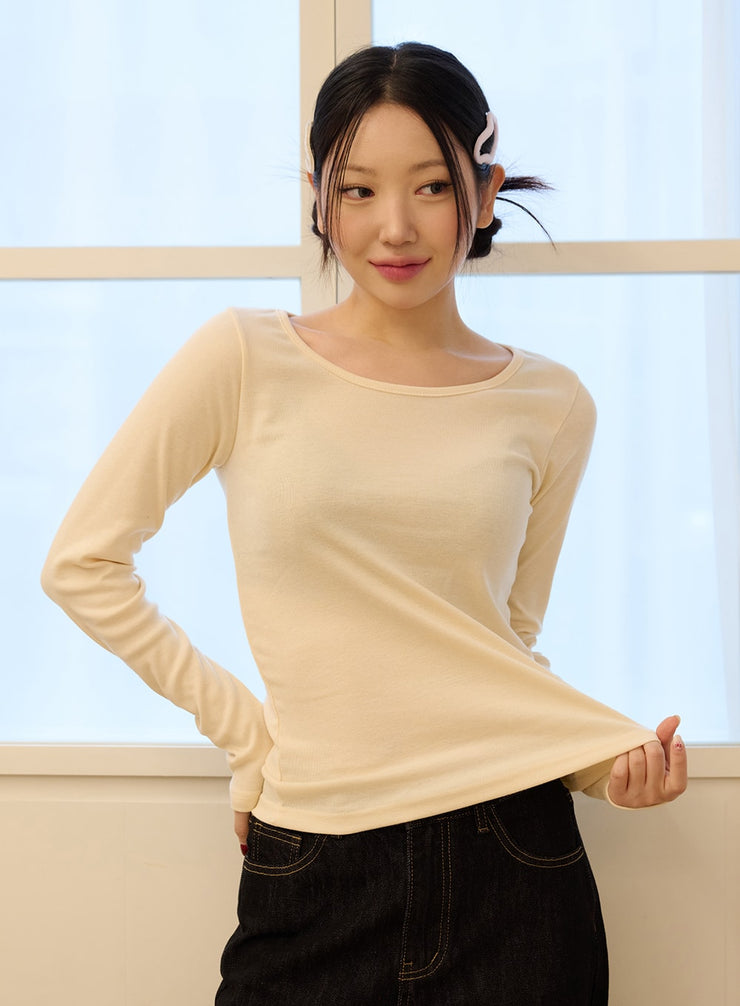 round-neck-slim-fit-tee-od327 / Light yellow