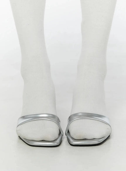 chic-metallic-mule-sandals-iu518 / Silver