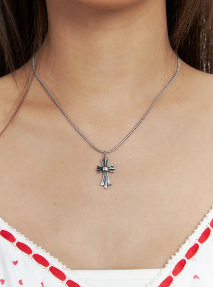 gothic-silver-cross-chain-necklace-cs511 / Silver
