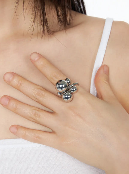 metallic-ball-ring-iy520 / Silver