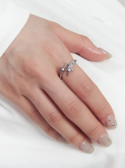 star-knot-ring-cf525 / Silver